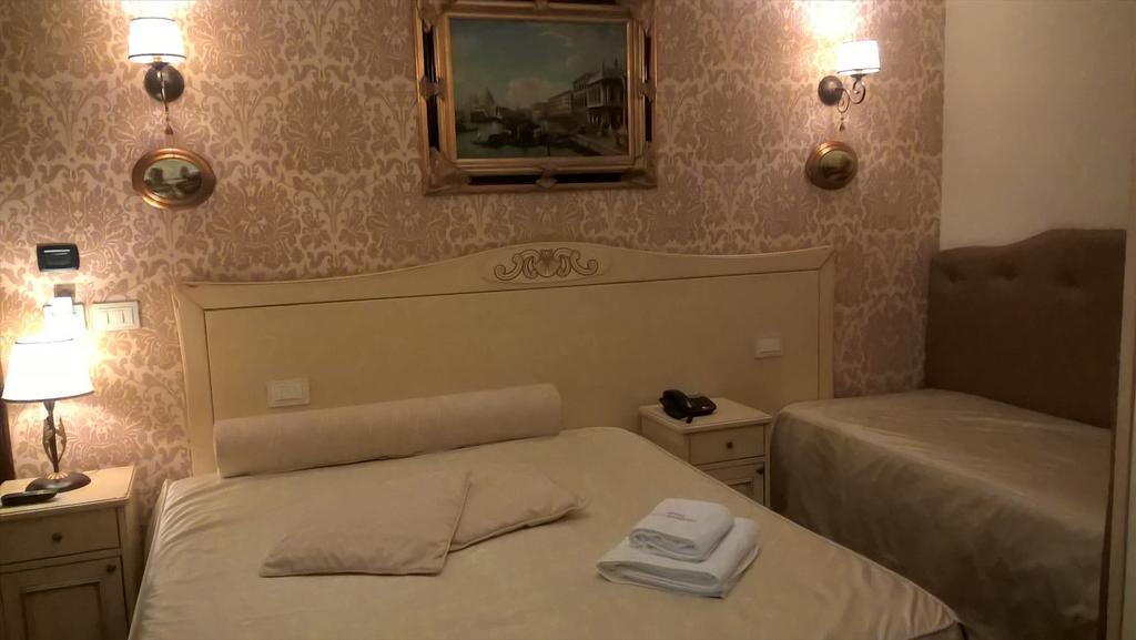 Hotel Villa Clementina Scafati Exterior foto