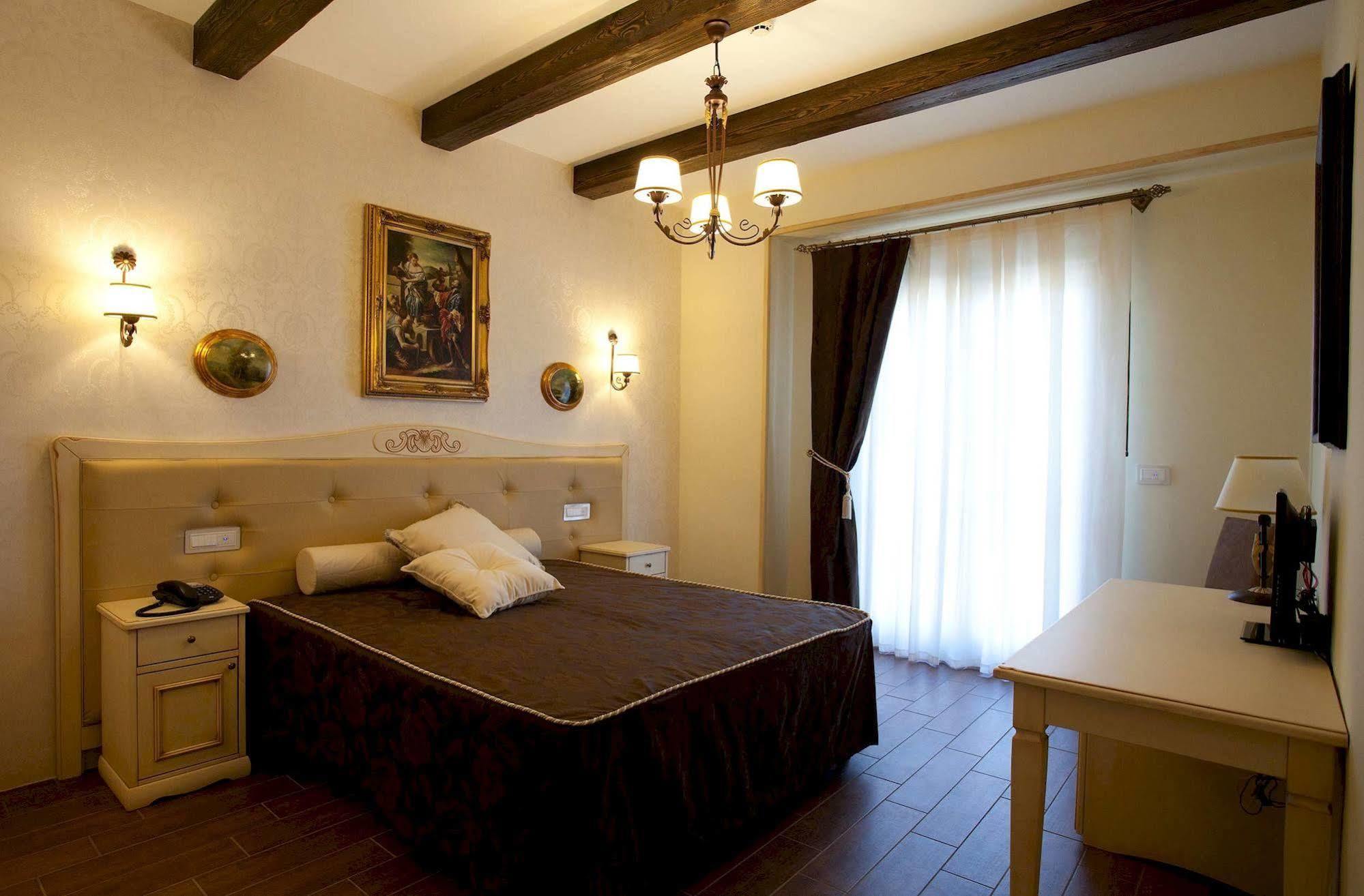 Hotel Villa Clementina Scafati Exterior foto
